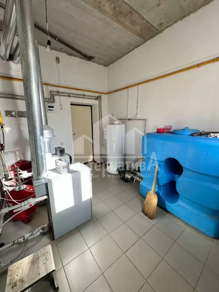 037