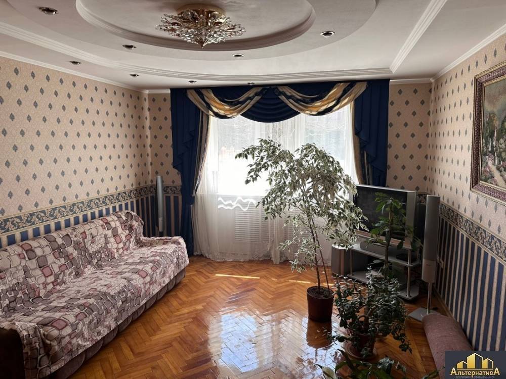 Ставропольский край, Кисловодск, пос.Нежинский; Квартира 72,40м² 1/3 эт.