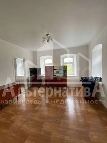 Ставропольский край, Кисловодск, Курортная зона, Гагарина ул.; Квартира 50м² 1/2 эт.