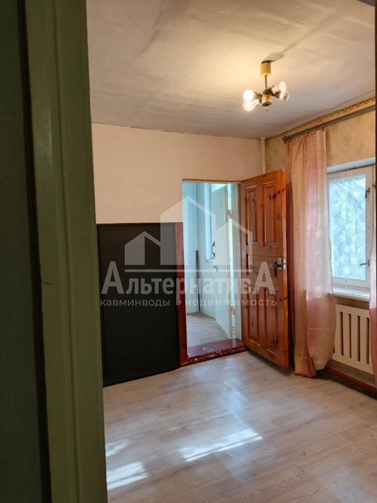 eba68dcb-e891-477a-b48e-dcf1a7e5232e