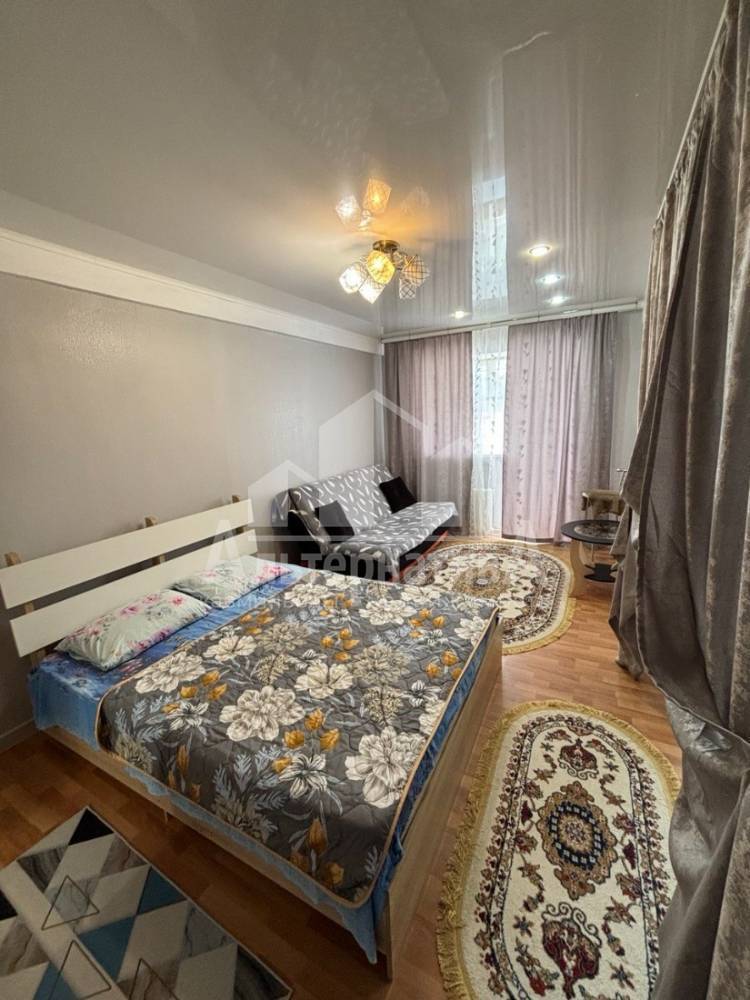 Ставропольский край, Кисловодск, Рынок, Советская ул.; Квартира 33м² 5/5 эт.