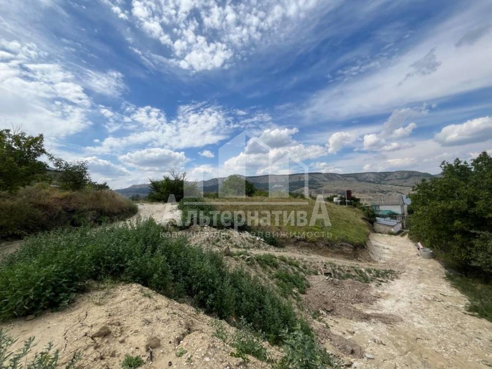 Ставропольский край, Кисловодск, Асфальтный Завод, с/т Садовод; Участок на участке 10 сот.