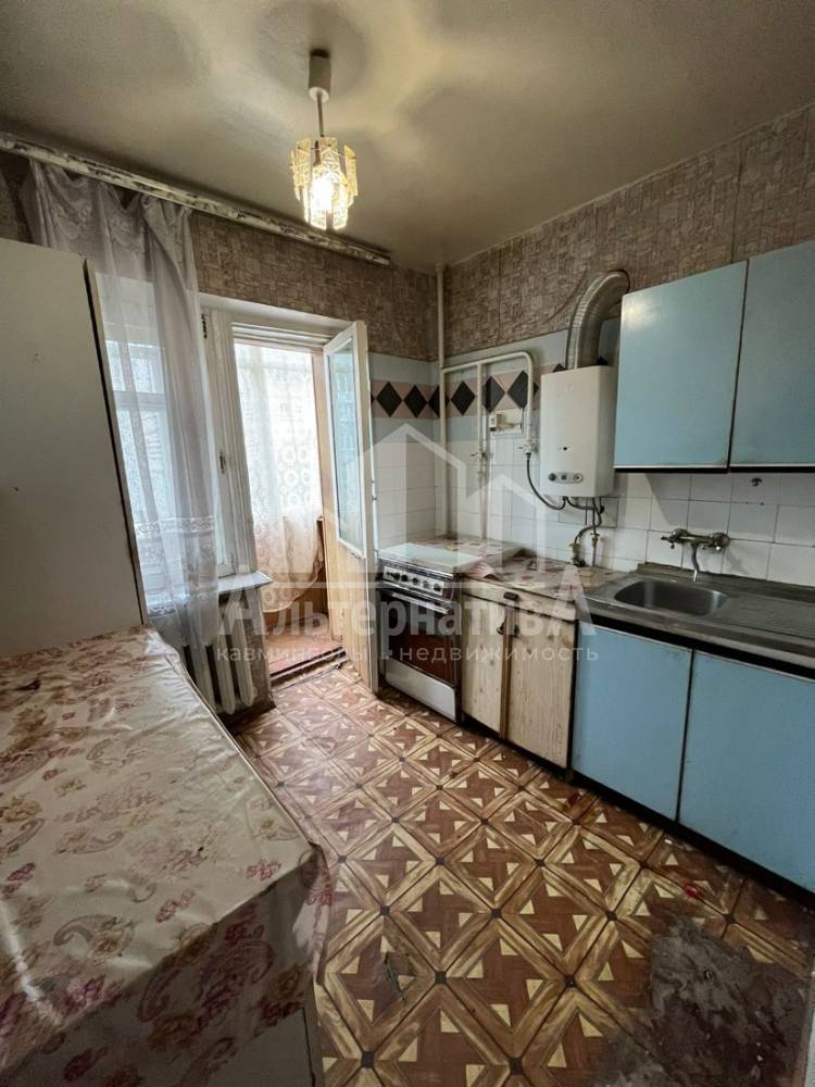 Ставропольский край, Кисловодск, Рынок, Островского ул.; Квартира 55,40м² 4/5 эт.