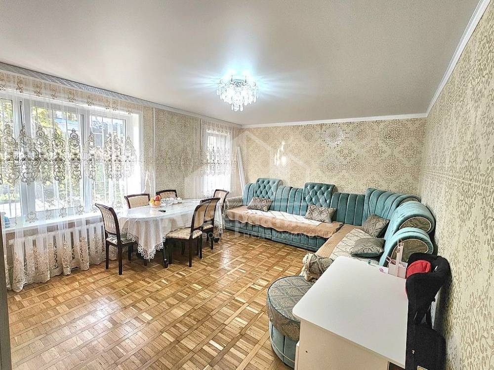 Ставропольский край, Кисловодск, Минутка, Калинина ул.; Квартира 42м² 2/5 эт.