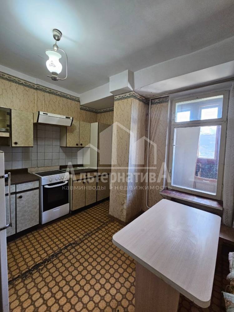 Ставропольский край, Кисловодск, Въезд, Чайковского ул.; Квартира 52м² 12/12 эт.