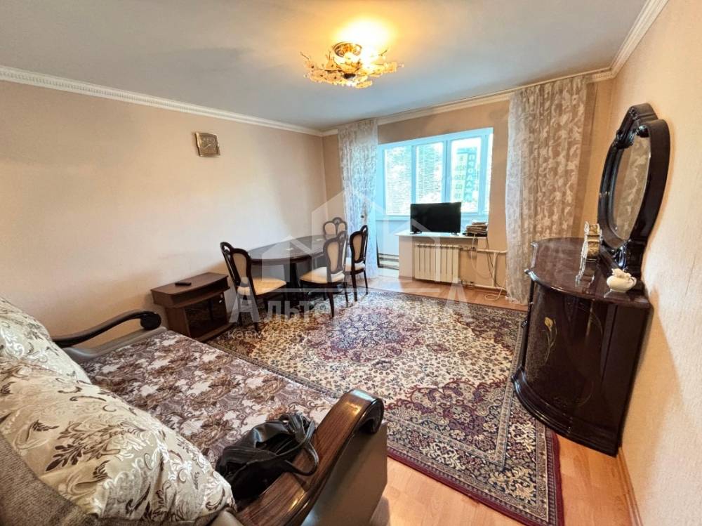 Ставропольский край, Кисловодск, сан.Москва, Жуковского ул.; Квартира 55м² 3/5 эт.