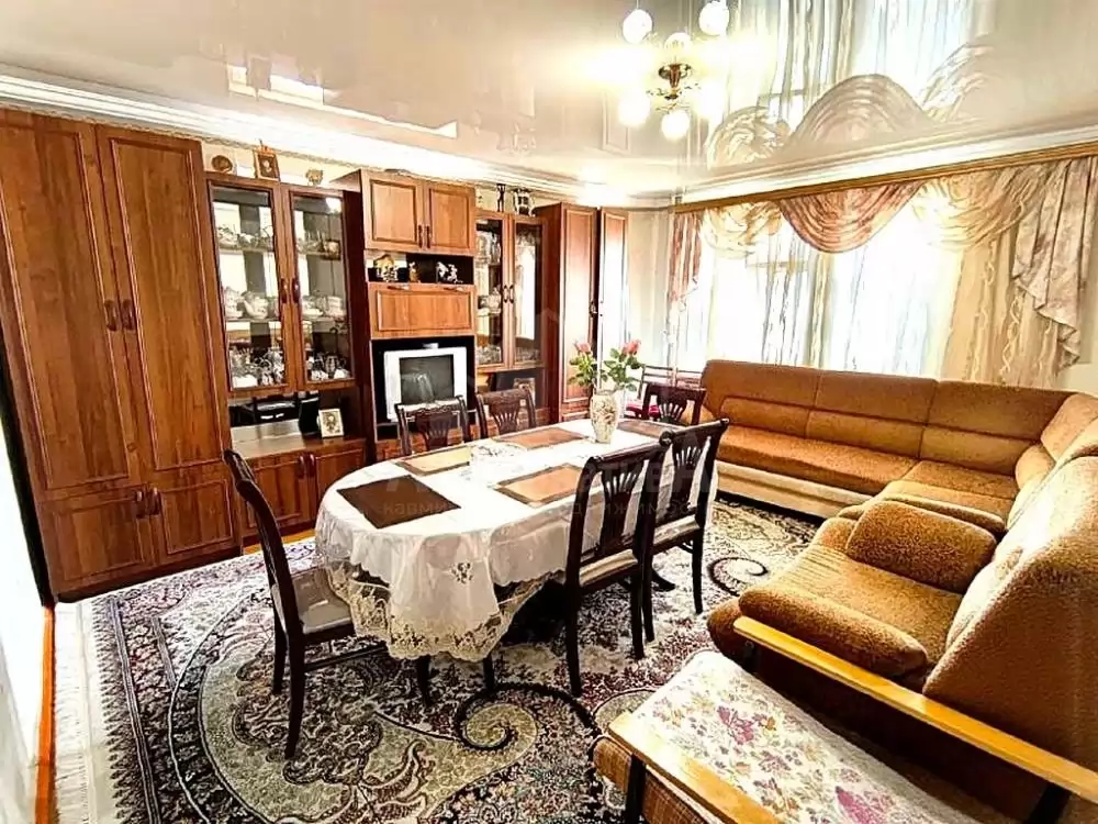 комната