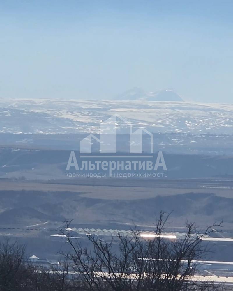 Ставропольский край, Кисловодск, пос.Мирный, с/т Горное эхо; Участок на участке 4 сот.