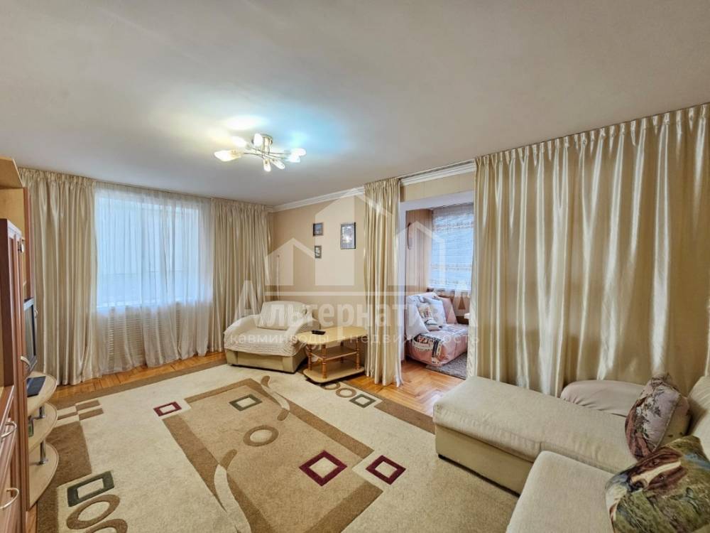 Ставропольский край, Кисловодск, Центр, Героев Медиков ул.; Квартира 45,70м² 3/6 эт.