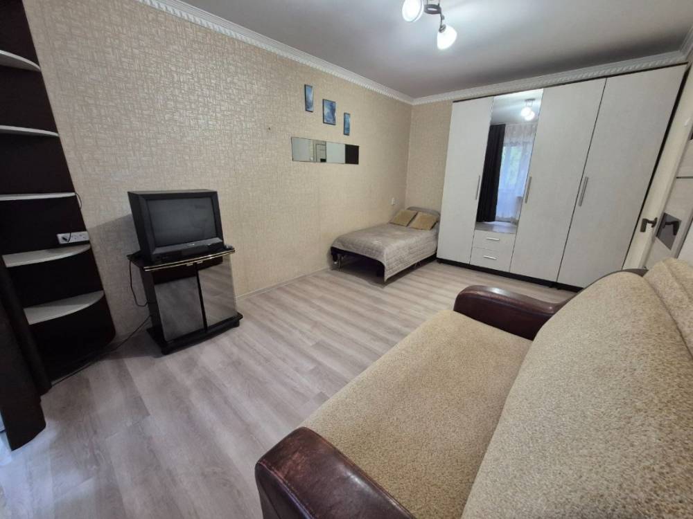 комната