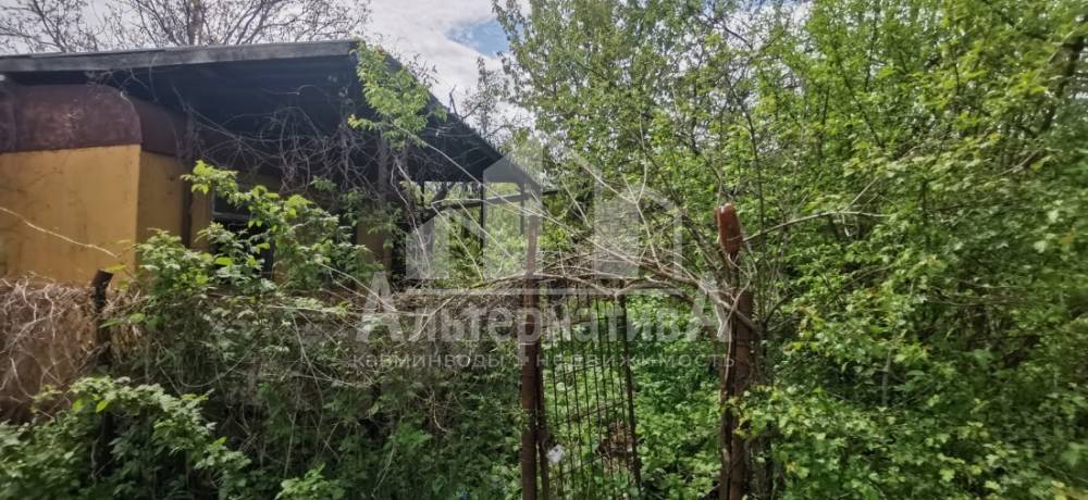 Ставропольский край, Ессентуки, Аэродром, 5-й проезд ул.; Участок на участке 8 сот.