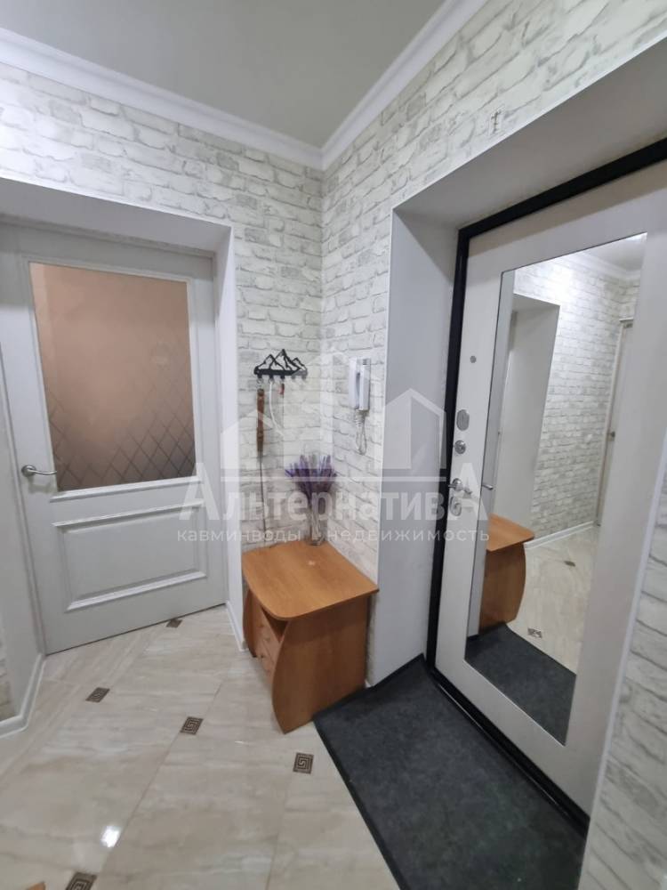Ставропольский край, Кисловодск, Въезд, Окопная ул.; Квартира 34м² 3/5 эт.