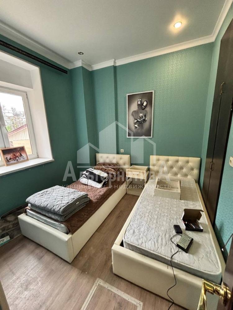 Ставропольский край, Кисловодск, Центр, Еськова ул.; Квартира 35м² 1/1 эт.