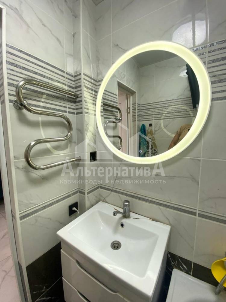 ef5067e2-dd20-43f6-aab2-1daddc77f4c7