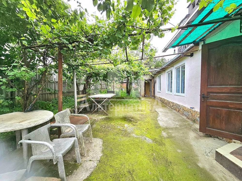 Ставропольский край, Кисловодск, сан.Москва, Декабристов ул.; Дом 150м² на участке 7,50 сот. 2 эт.