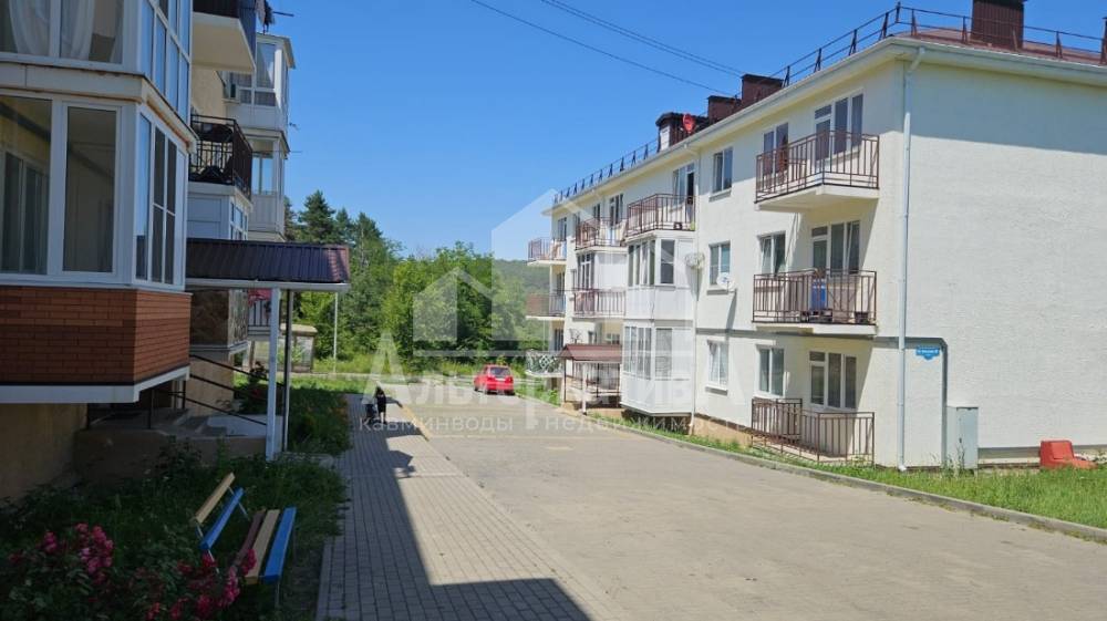 60cee356-9aa0-44f8-8ff9-944b6812ef11