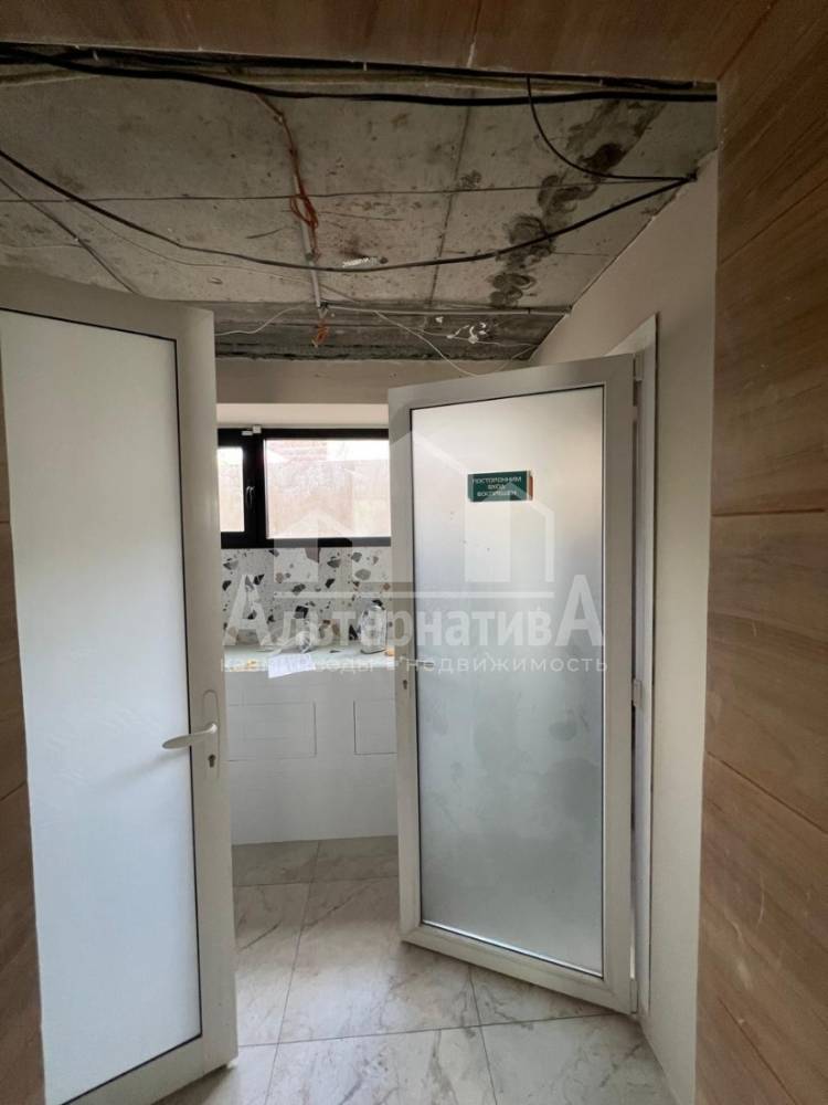 db8ae951-6bcd-41f2-965d-e30867488787