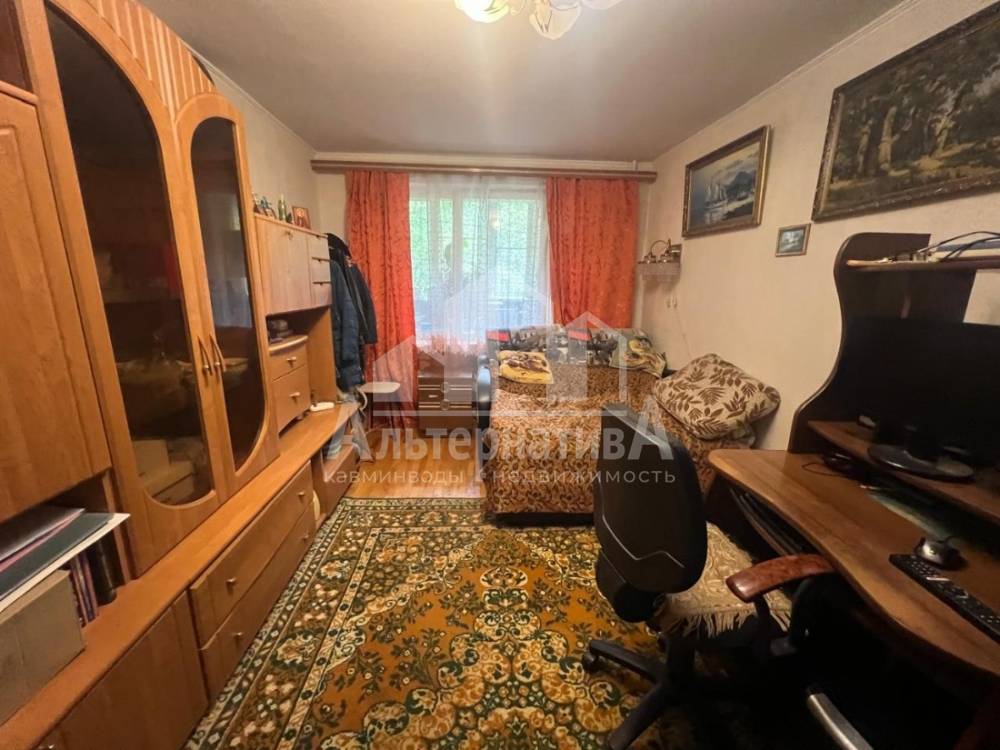 Ставропольский край, Кисловодск, Мясокомбинат, Расковой Марины ул.; Квартира 35м² 2/5 эт.