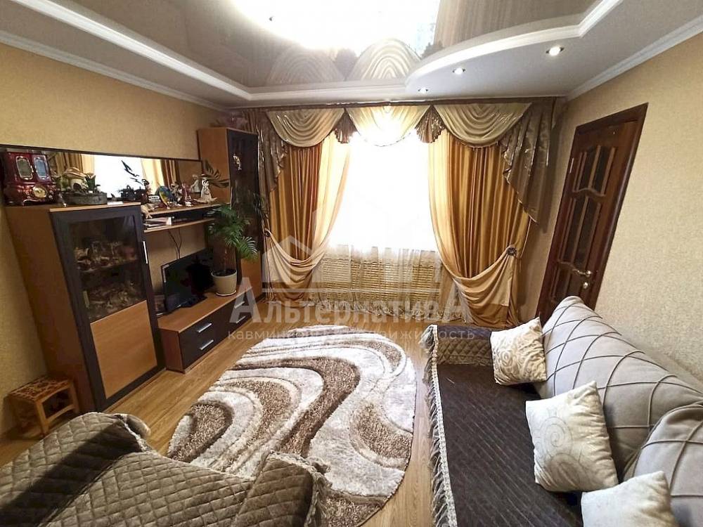 комната