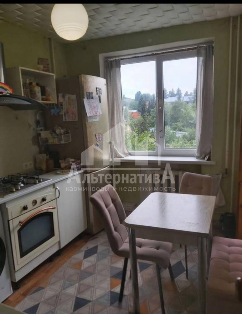 Ставропольский край, Кисловодск, сан.Москва, Орджоникидзе ул.; Квартира 41,30м² 3/5 эт.