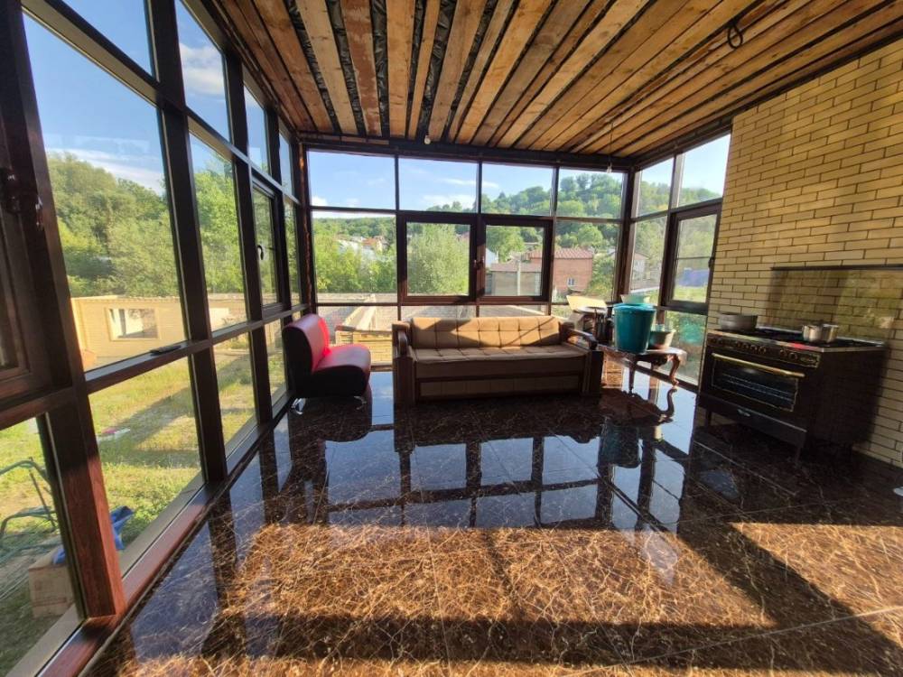 photo_5278780816039736425_y