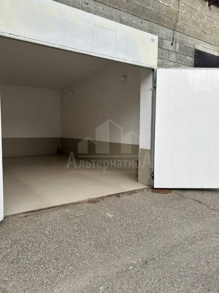 9f8ef243-90a9-4d1e-9755-6a35aa2c8744