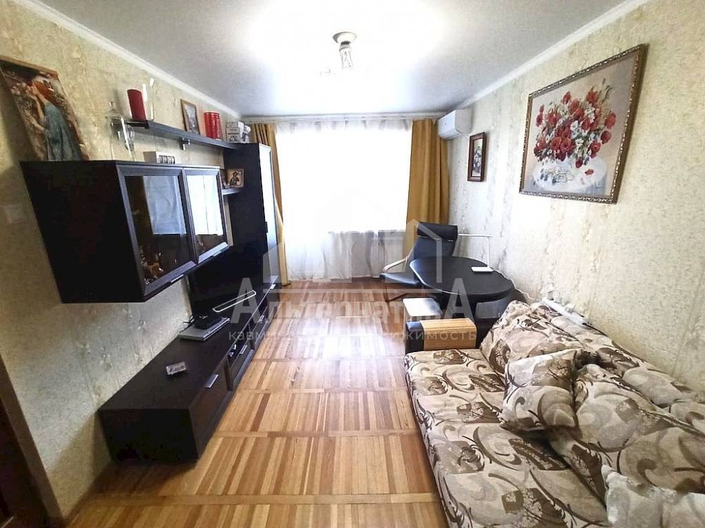 комната