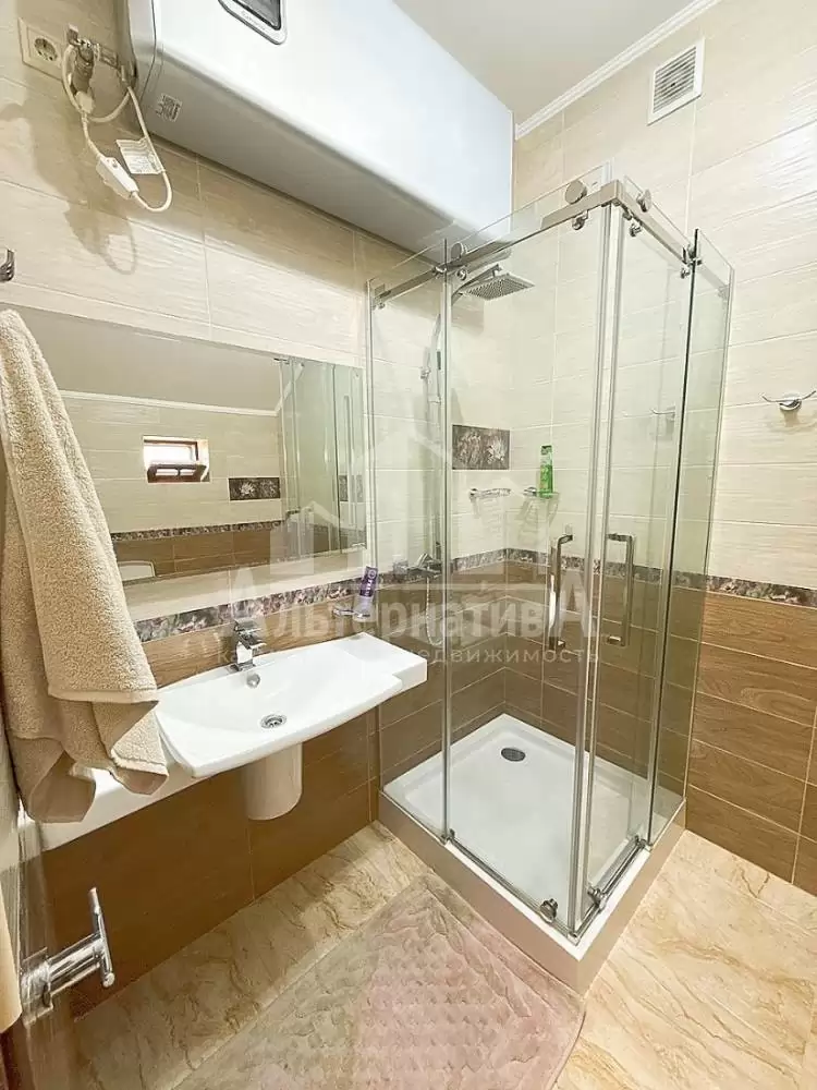 8dded933-8c18-42e6-beae-8298b245364e