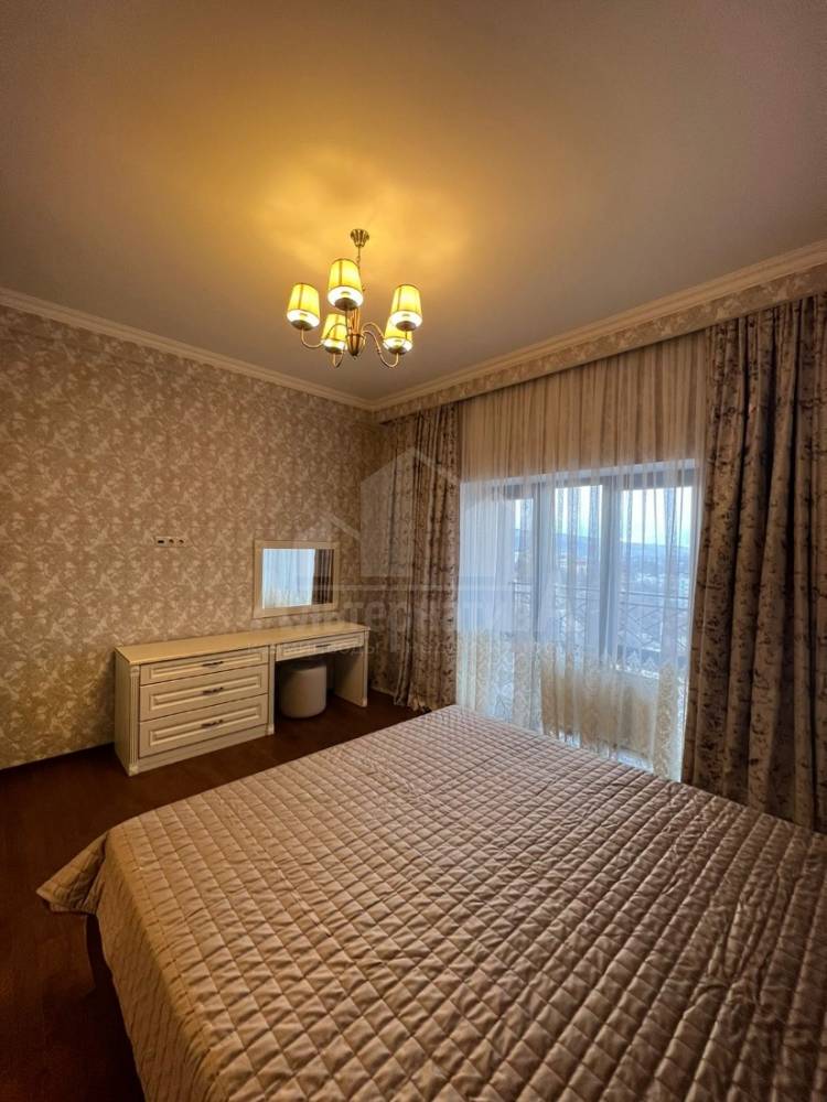 927b4c25-7a69-4bbd-b477-874cba76dfa4