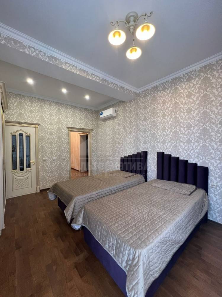 fd5e4e3f-b855-4350-9a44-23dbe5d1f27b