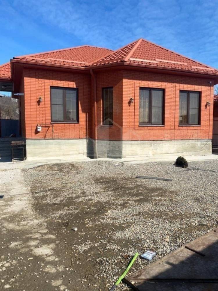Ставропольский край, Пятигорск, Квартал, с/т Шафран; Дом 120м² на участке 5 сот. 1 эт.