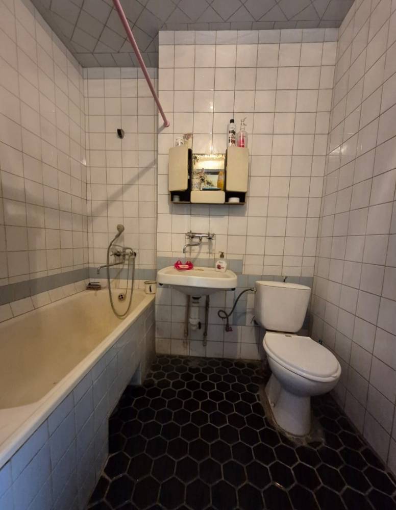 whatsapp image 2025-11-18 at 11.17.35