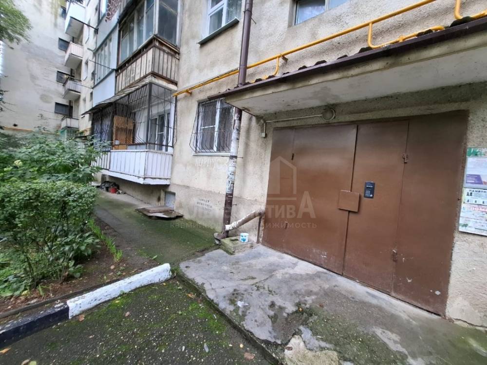 дверь в подъезд с электро замком