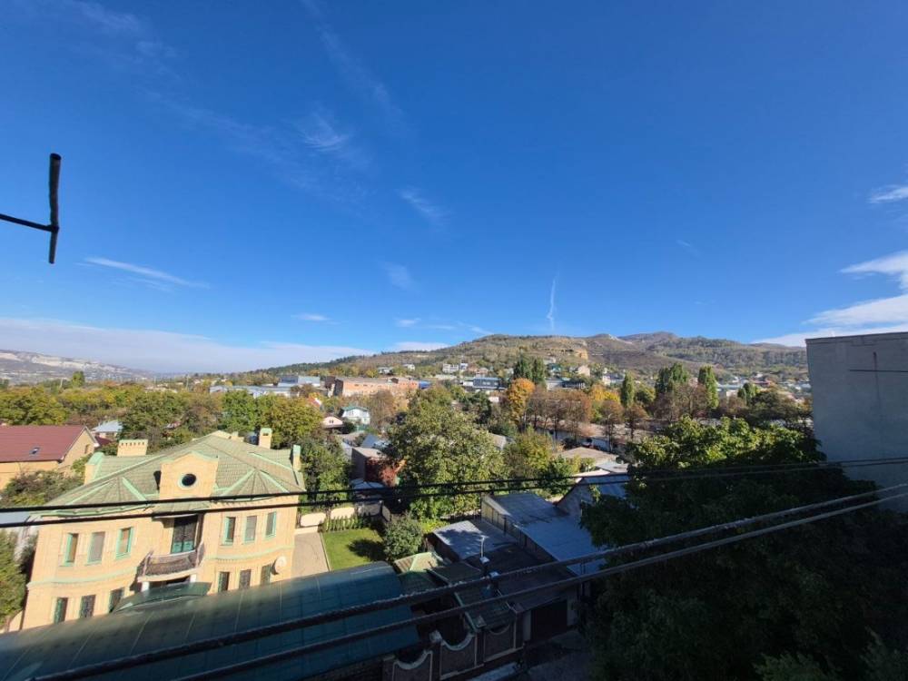 photo_5447173315346167956_y