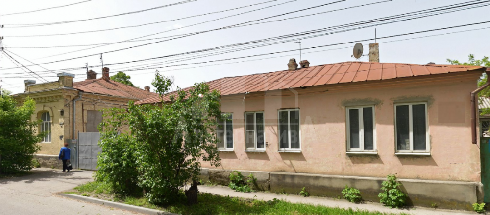 Ставропольский край, Ессентуки, Центр, Садовая ул.; Квартира 112м² 1/1 эт.