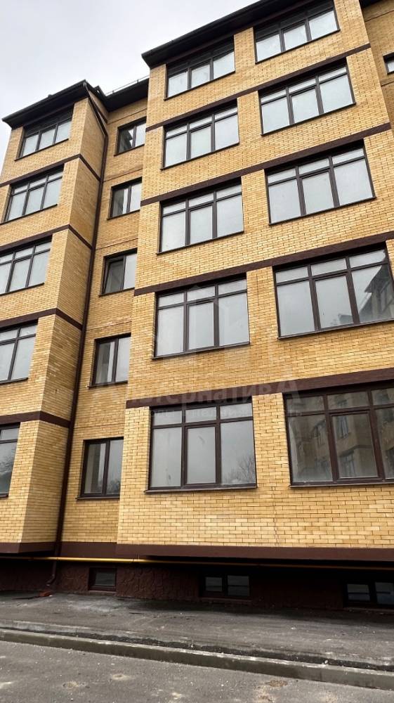Ставропольский край, Ессентуки, Озеро, Октябрьская ул.; Квартира 46м² 1/8 эт.