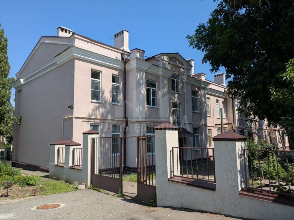 Ставропольский край, Кисловодск, Минутка, Дводненко ул.; Квартира 62,50м² 1/2 эт.