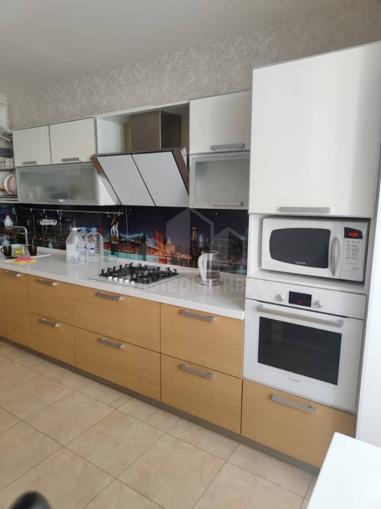 a8f19d0c-c9af-41a9-abbd-792a83d9e929