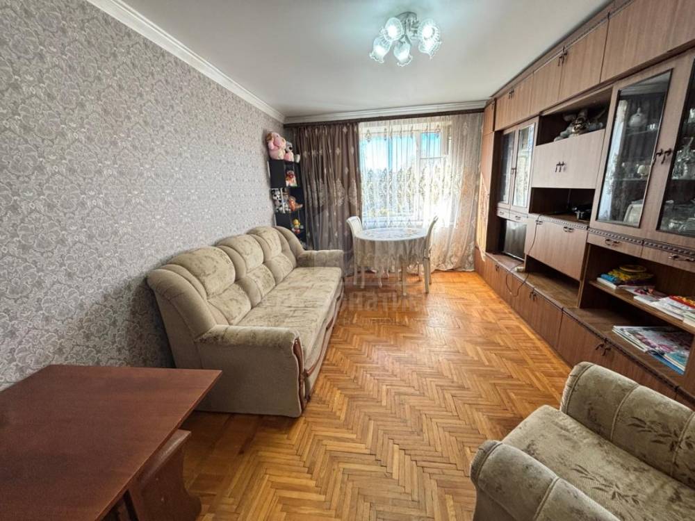 06173b0d-b2a5-4ebf-9dc3-a874d3854fa6