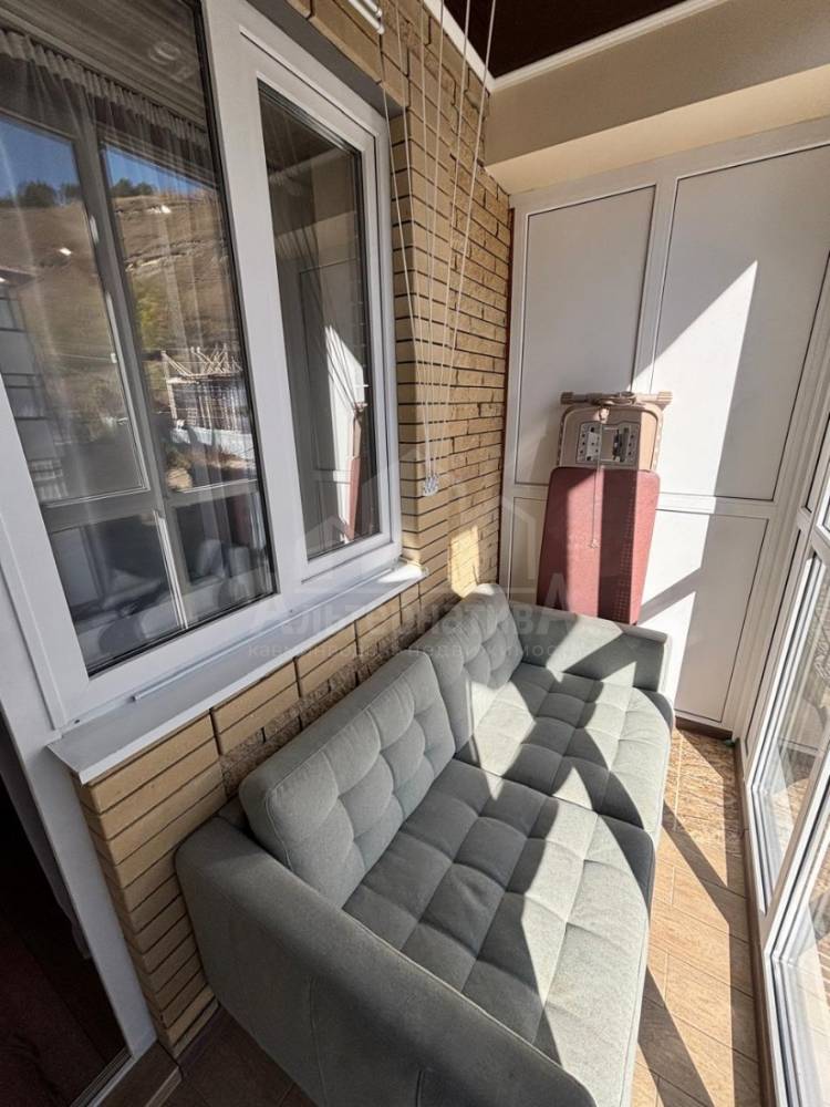 e1aa4224-2004-49ac-ac79-625711863456