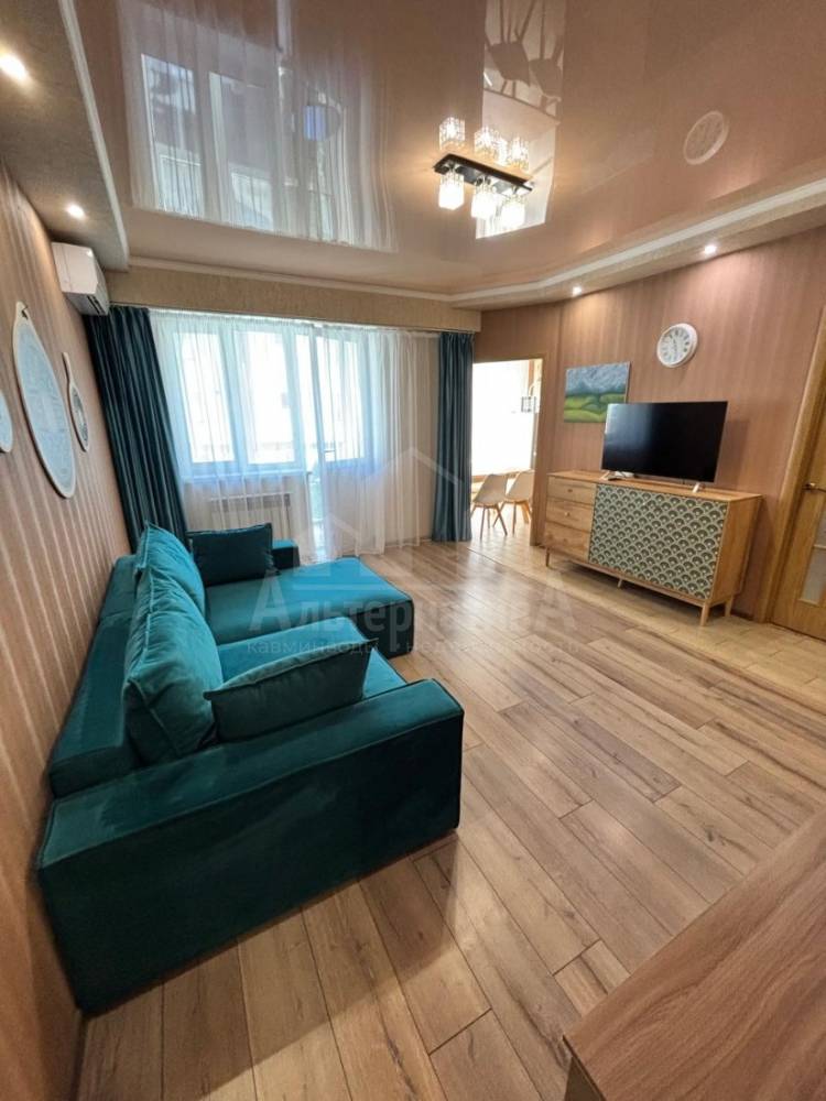 098000b9-f4cf-4685-a446-bb70e003a95a