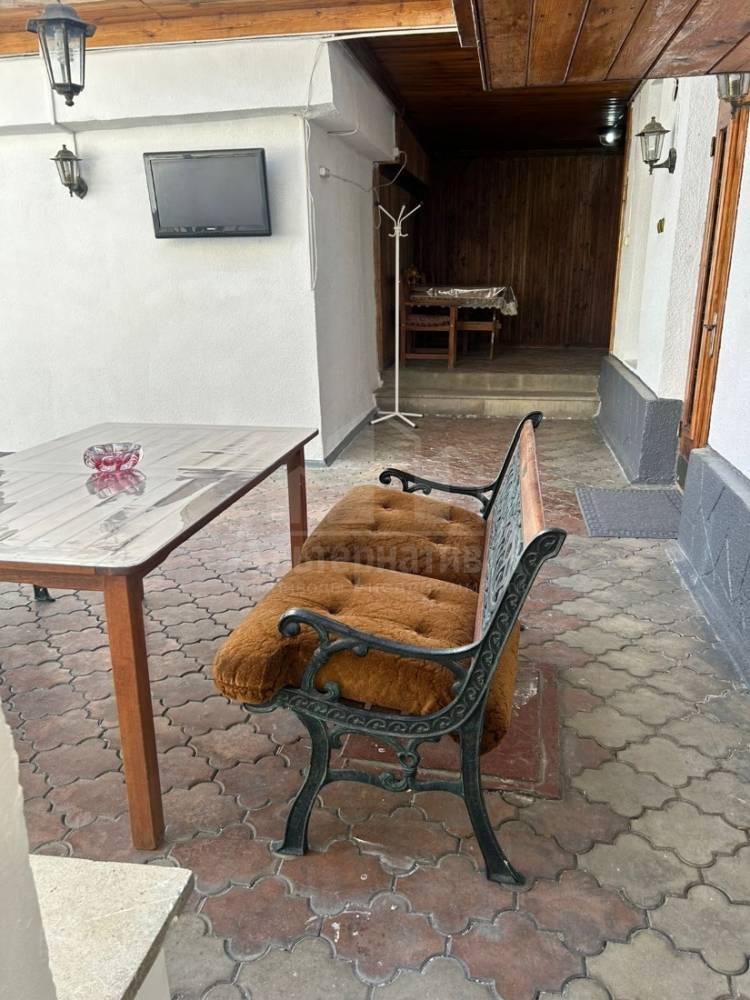 1910a180-ee65-4d33-b5e4-459b6a10f8e1