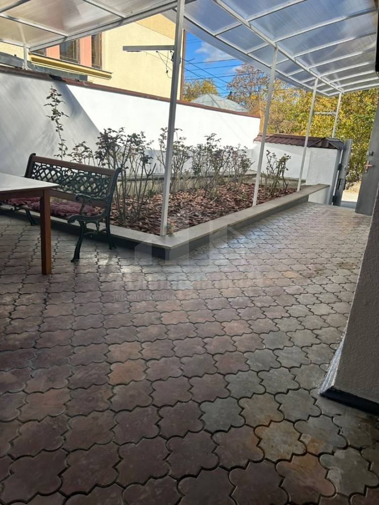 d68886d1-c2ff-4970-bdbf-4b353e219284