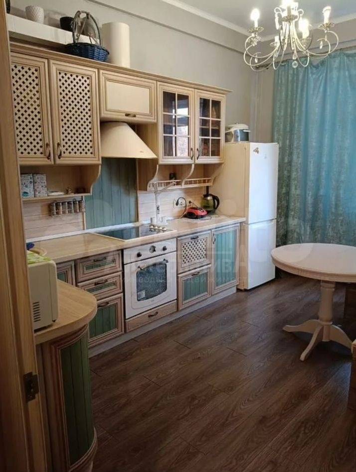 c37a0932-7031-40c4-a63e-0152428ab7be