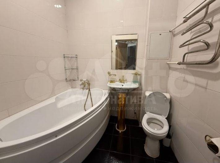 49db5f81-c4f4-40c6-8666-b2a12b004fd1