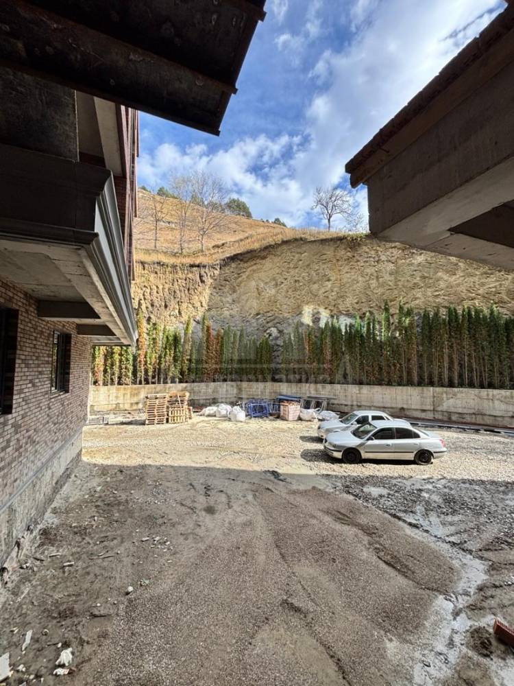 5fe6c3ab-83d6-4d48-93d5-d73fcb8813e8