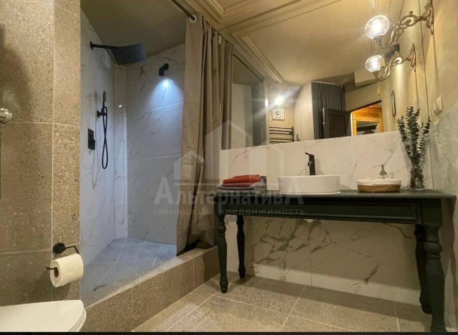 aa3a8017-64be-4d53-ae52-5f6a7dbfcce7