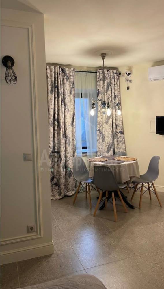 0b68301c-a4f5-4831-a951-8317646e0949