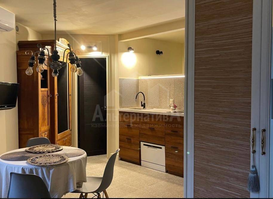 05dcf1a0-d743-4762-a011-6db009f08aff