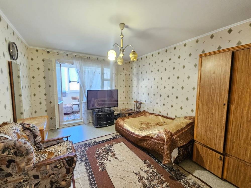 c8077fcb-b5f4-4828-b17c-dee70b58fa1b